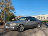 Mercedes-Benz W124 C124 E320C Coupé Sportline - Mercedes-Benz: W124 Sportline