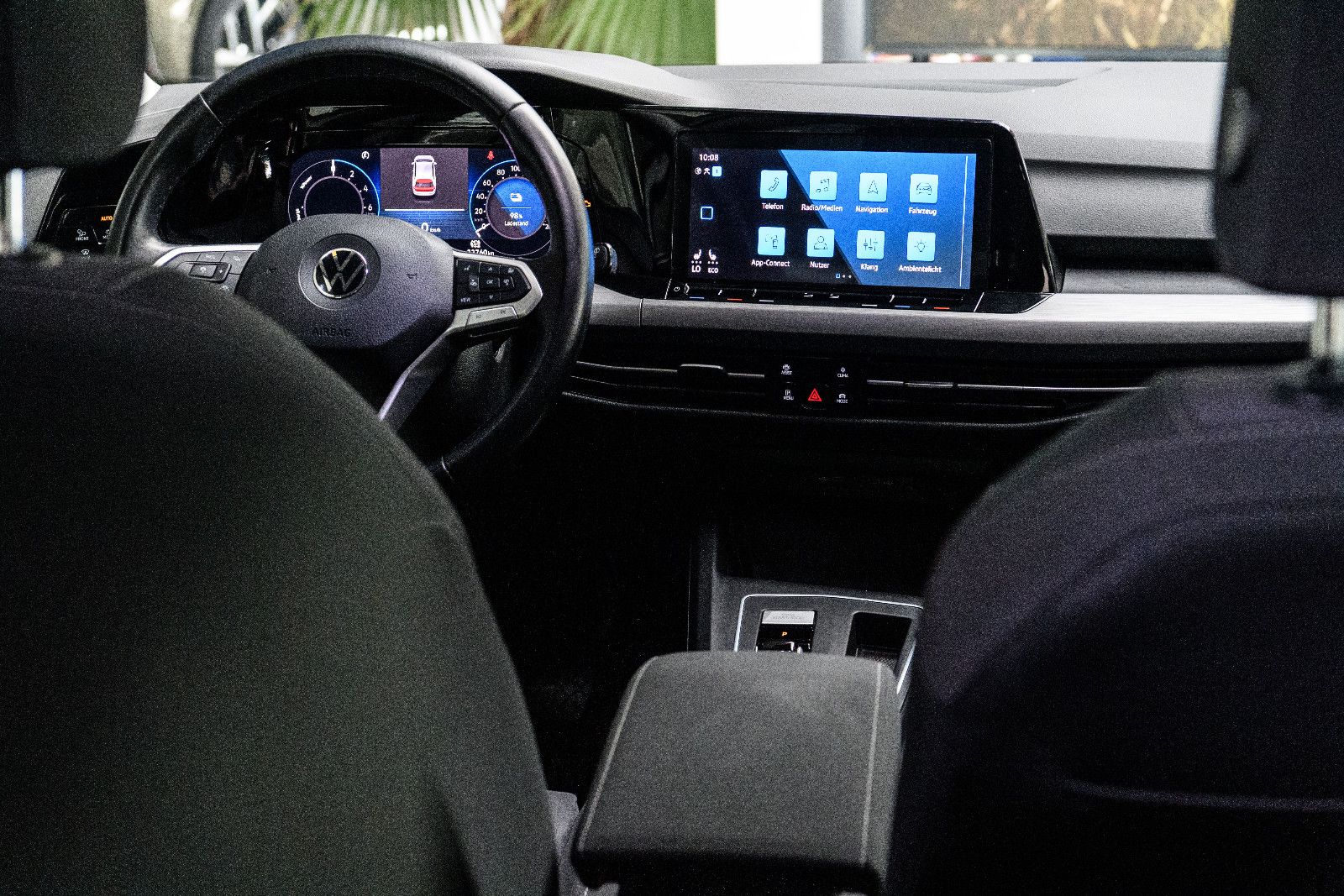 Fahrzeugabbildung Volkswagen Golf  Style eHybrid PHEV +150kw+DSG+ACC+AppCon.