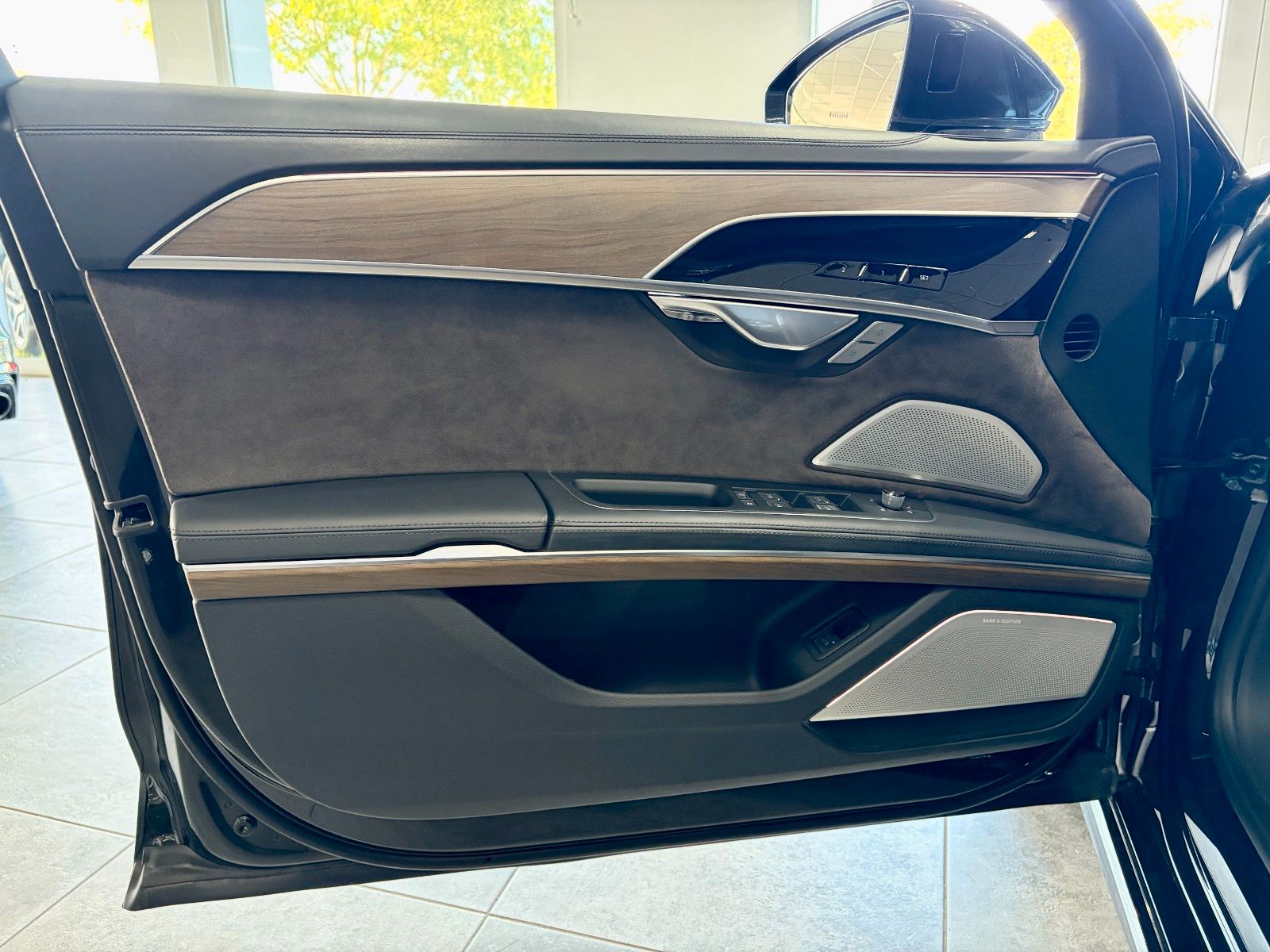 Audi A8 50 TDI Voll TV Matrix B&O-Advanced 4xMassage foto 16