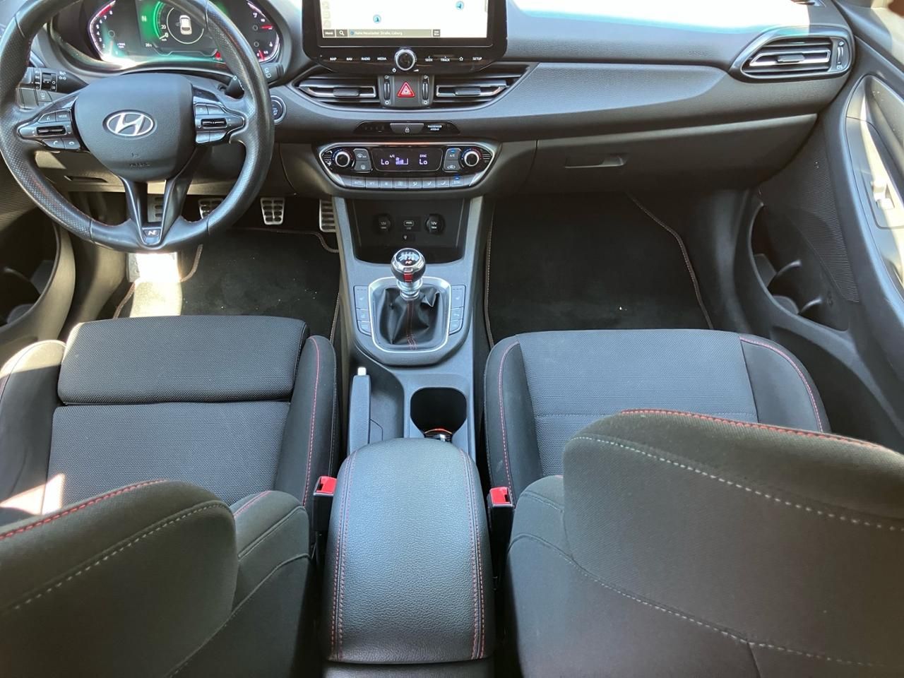 Fahrzeugabbildung Hyundai i30 N-LINE LED*NAVI*SHZ*LHZ*KEYLESS*INDUKTIV