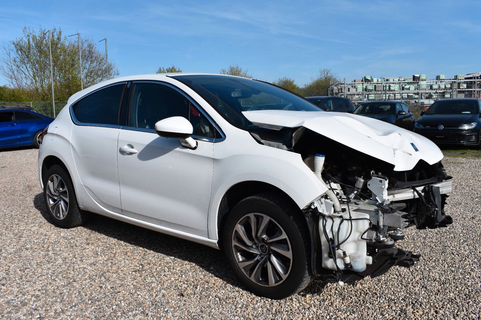 Fahrzeugabbildung Citroën DS4 SoChic