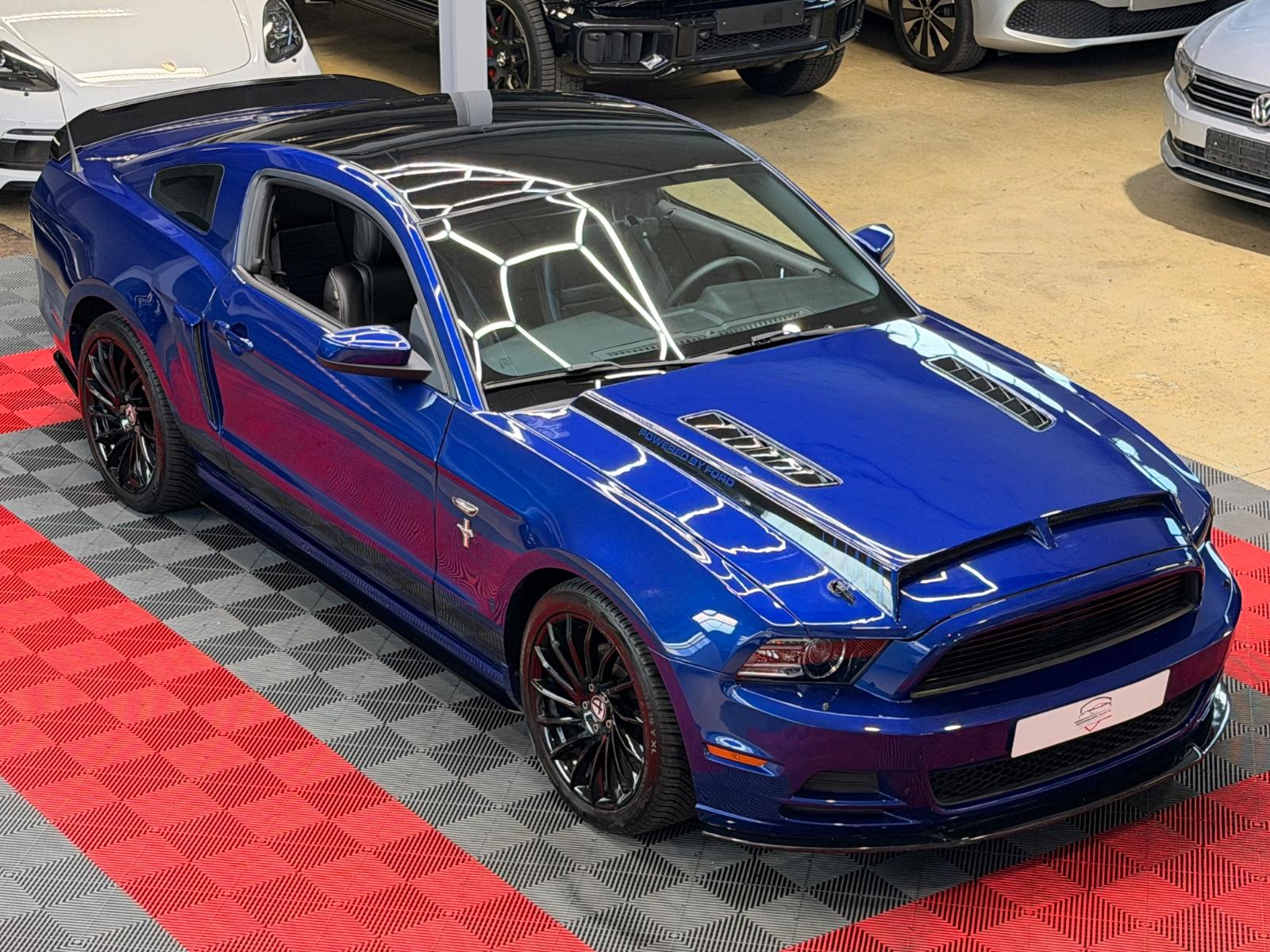 Ford Mustang 3.7 V6 Navi Leder Xenon Sync