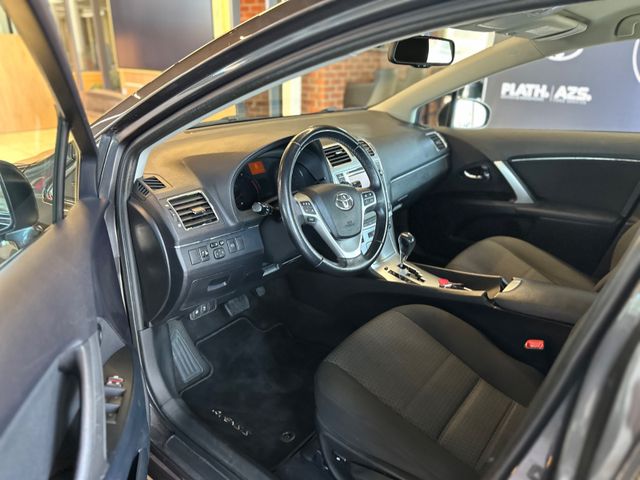 Toyota Avensis Kombi Life Automatik