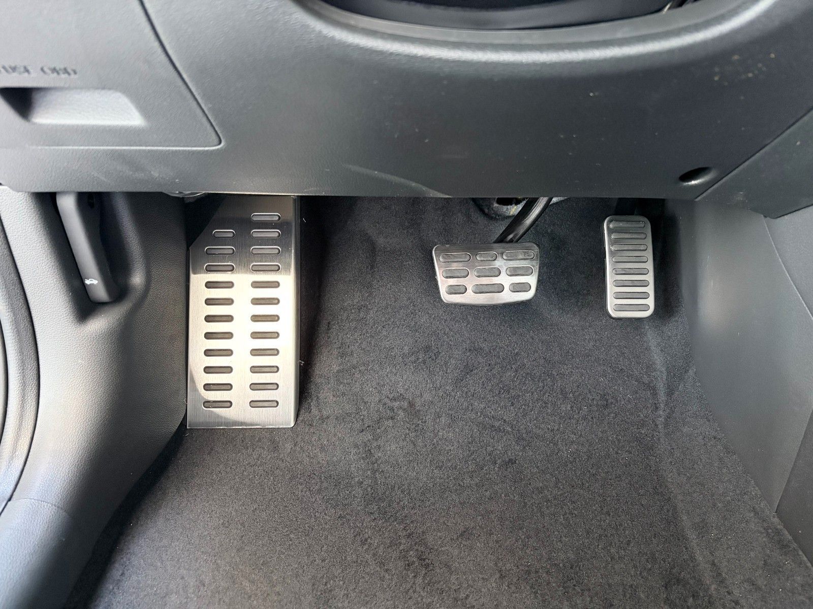 Fahrzeugabbildung Hyundai i30 1.6 T-GDI N Line Kamera,LED,Navi,Pano,SHZ,SD