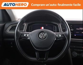 Volkswagen T-Roc - 12