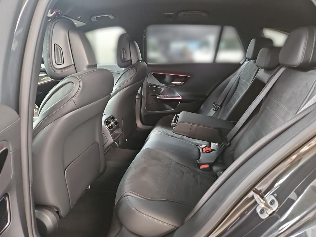 Fahrzeugabbildung Mercedes-Benz C 300 e T +EDITION-AMG+AHK+DIGITAL+SOUND+PRESAFE