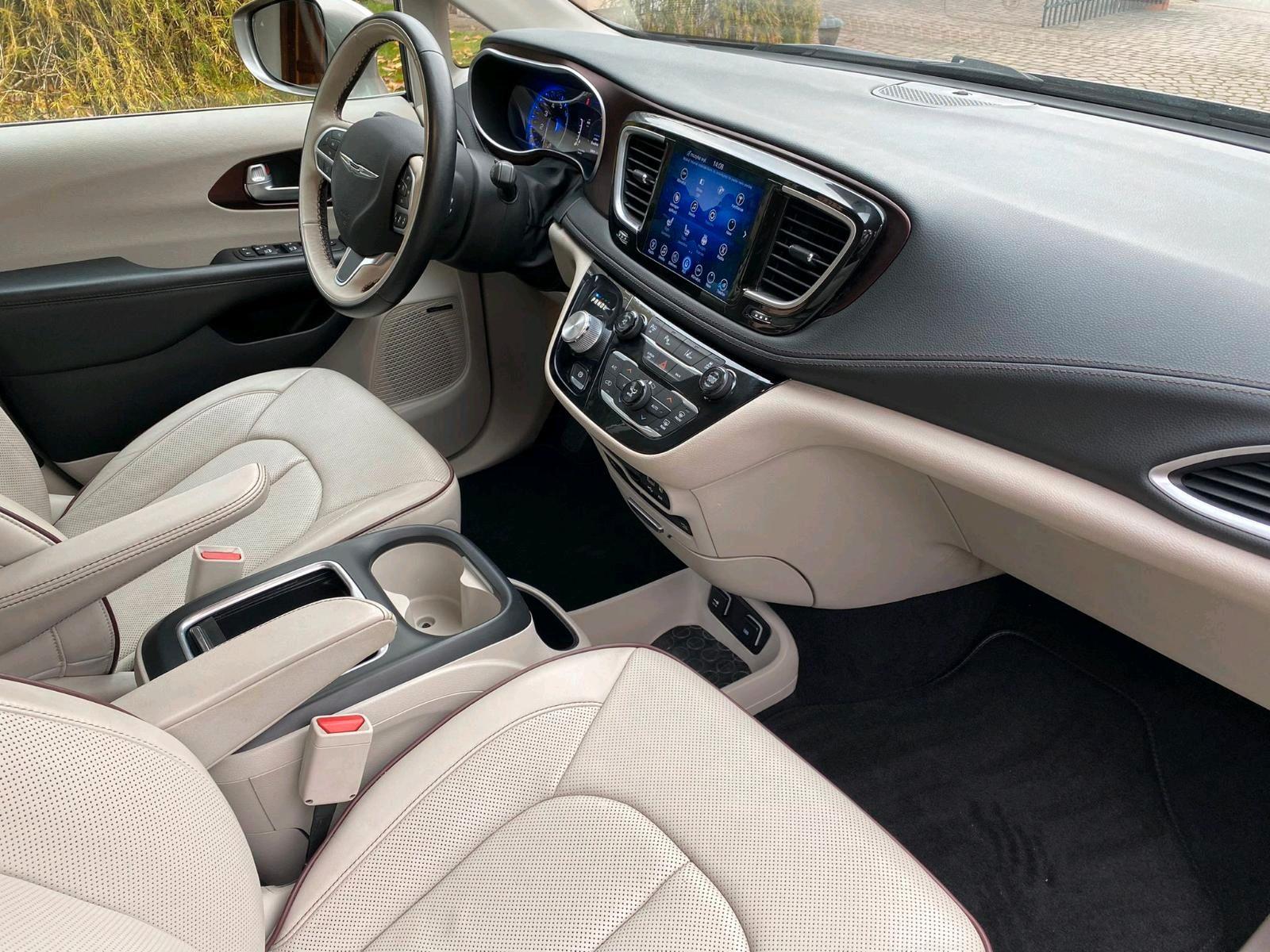 Chrysler Pacifica