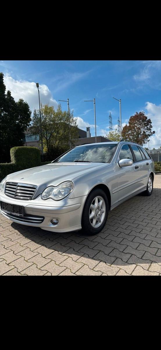 Mercedes-Benz C180 2006 — photo 10