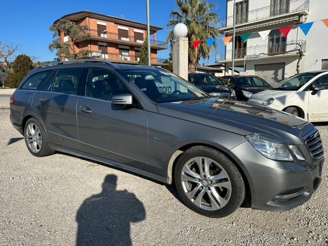 Mercedes-Benz MERCEDES-BENZ E 220 CDI S.W. BlueEFFICIENCY Avan