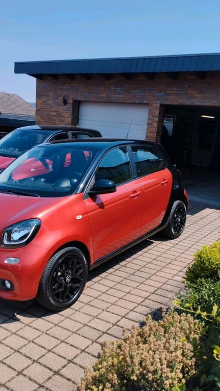 Image of Smart ForFour