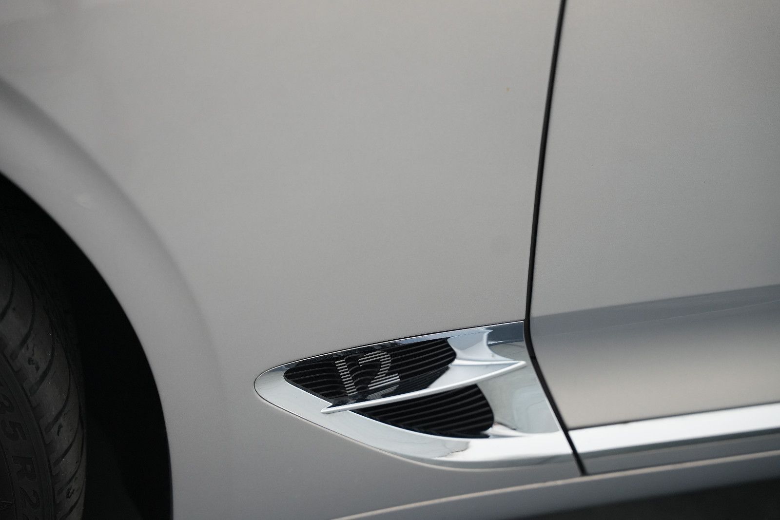 Fahrzeugabbildung Bentley Continental GT W12 First Edition *Rotation*B&O*