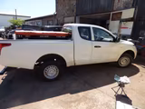 Mitsubishi L200 Club Cab 4WD, Schneeschieber - Mitsubishi L200: Pickup