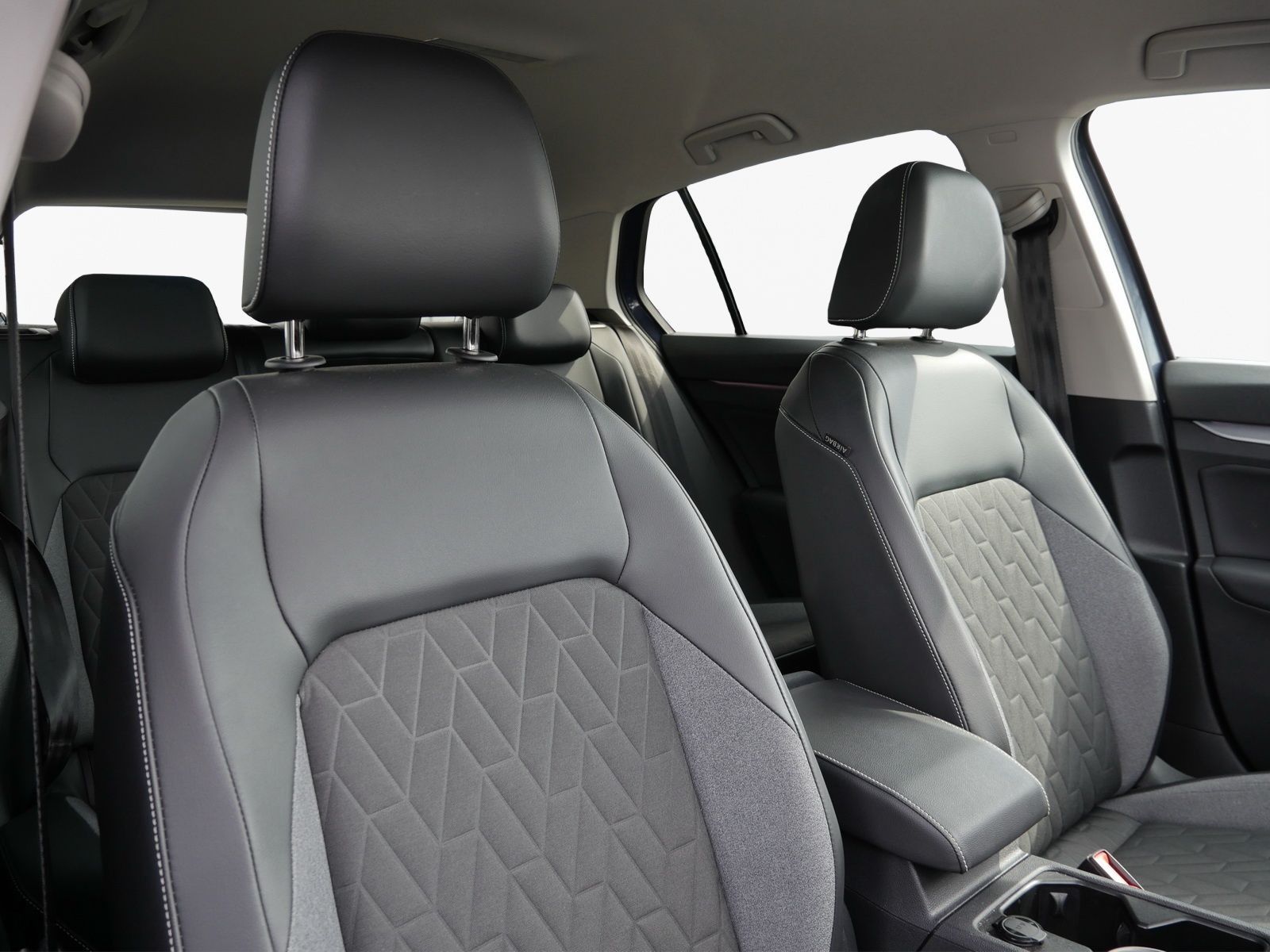 Volkswagen Golf - Bild 10