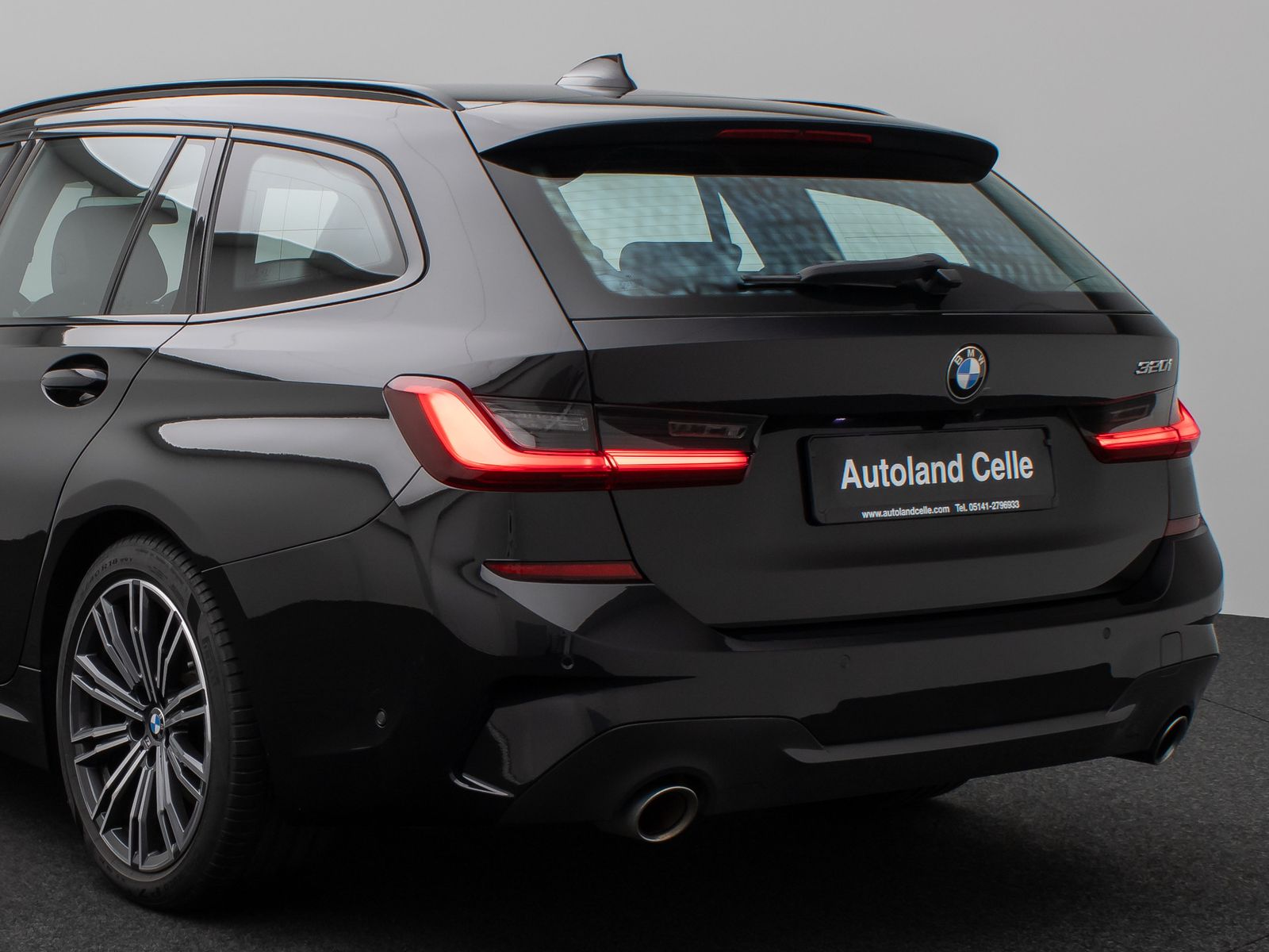 Fahrzeugabbildung BMW 320i M Sport Panorama Kamera Laser HiFi Komfort