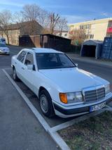 Mercedes-Benz E 230 - gebrauchte Mercedes-Benz E 230 aus dem Jahr 1992