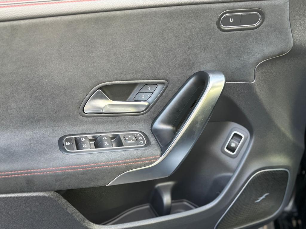 Mercedes-Benz CLA 220 Shooting Brake