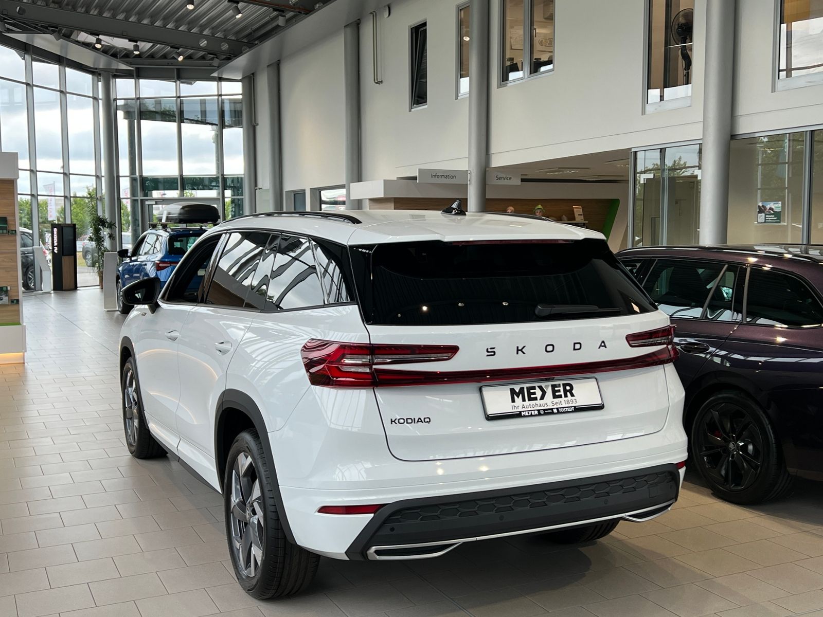 Fahrzeugabbildung SKODA Kodiaq Sportline 2.0 TDI DSG *LED,Navi,ACC,Rückf