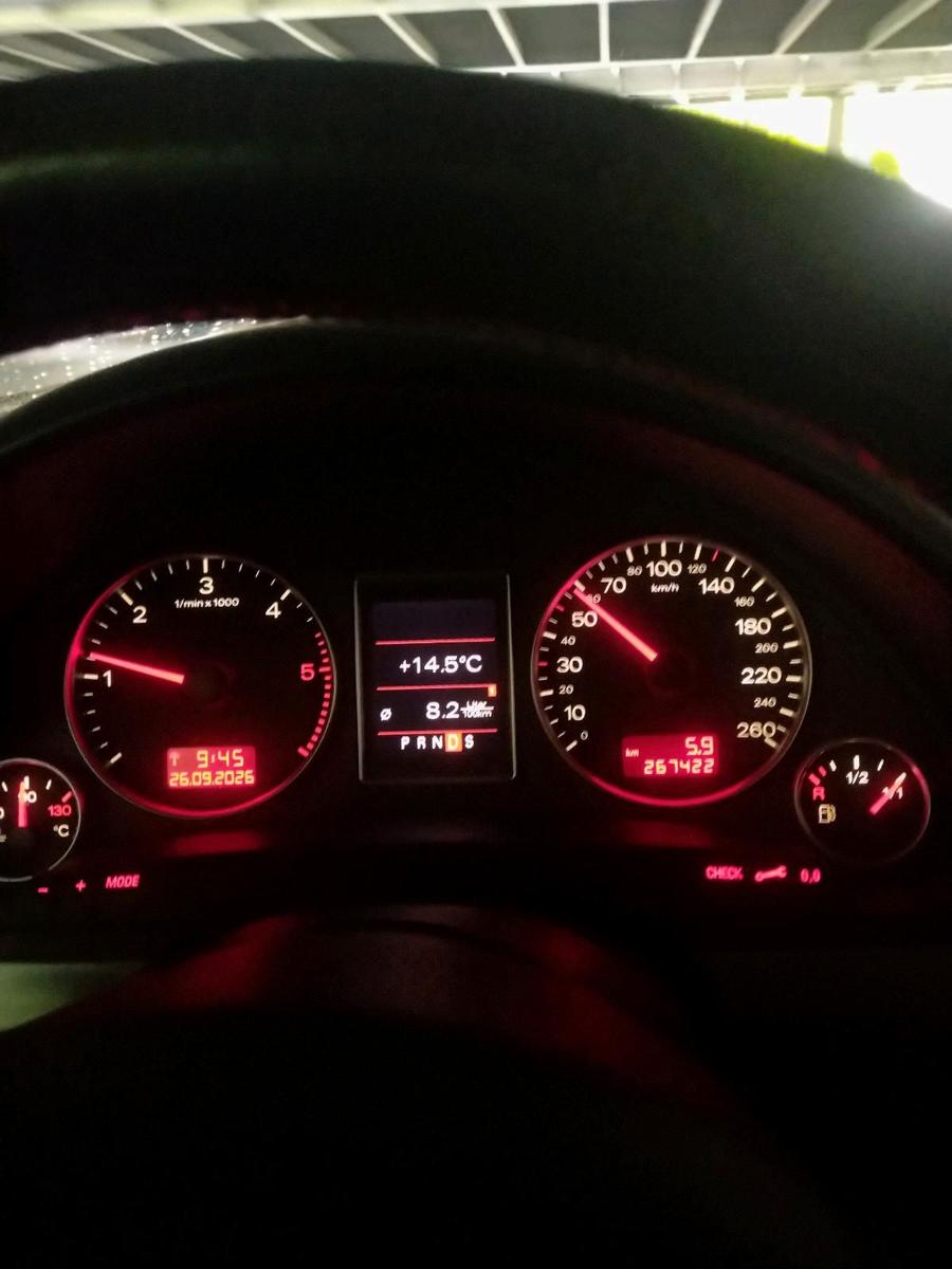 Audi A4 2007 — engine 140 HP (103kW)