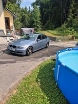 BMW Bmw E90 320d - BMW 320 Limousine 320d e90 mit Diesel-Antrieb