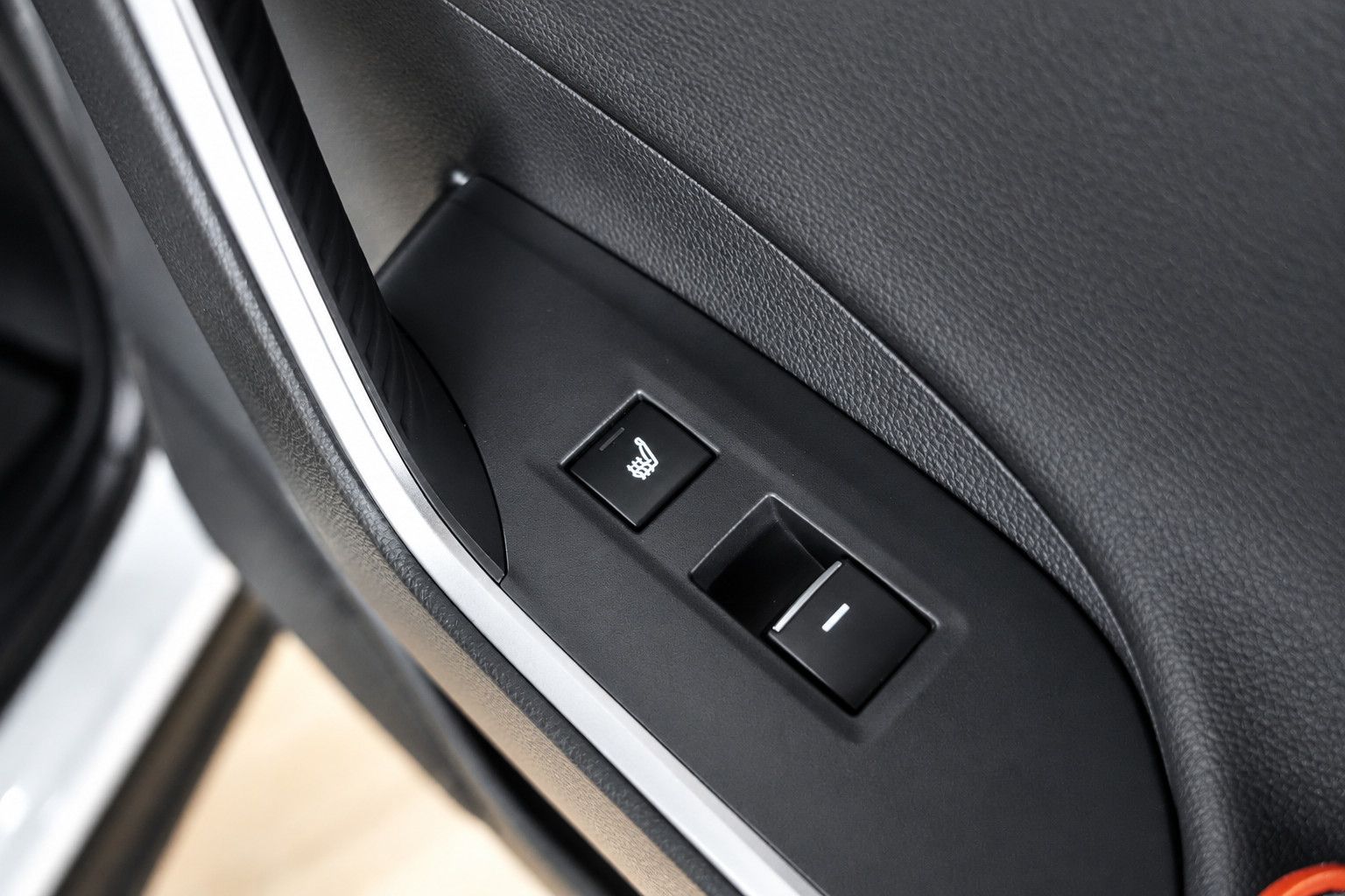 Fahrzeugabbildung Suzuki Across 2.5 Plug-In Hybrid Comfort+ E-Four/ACC/