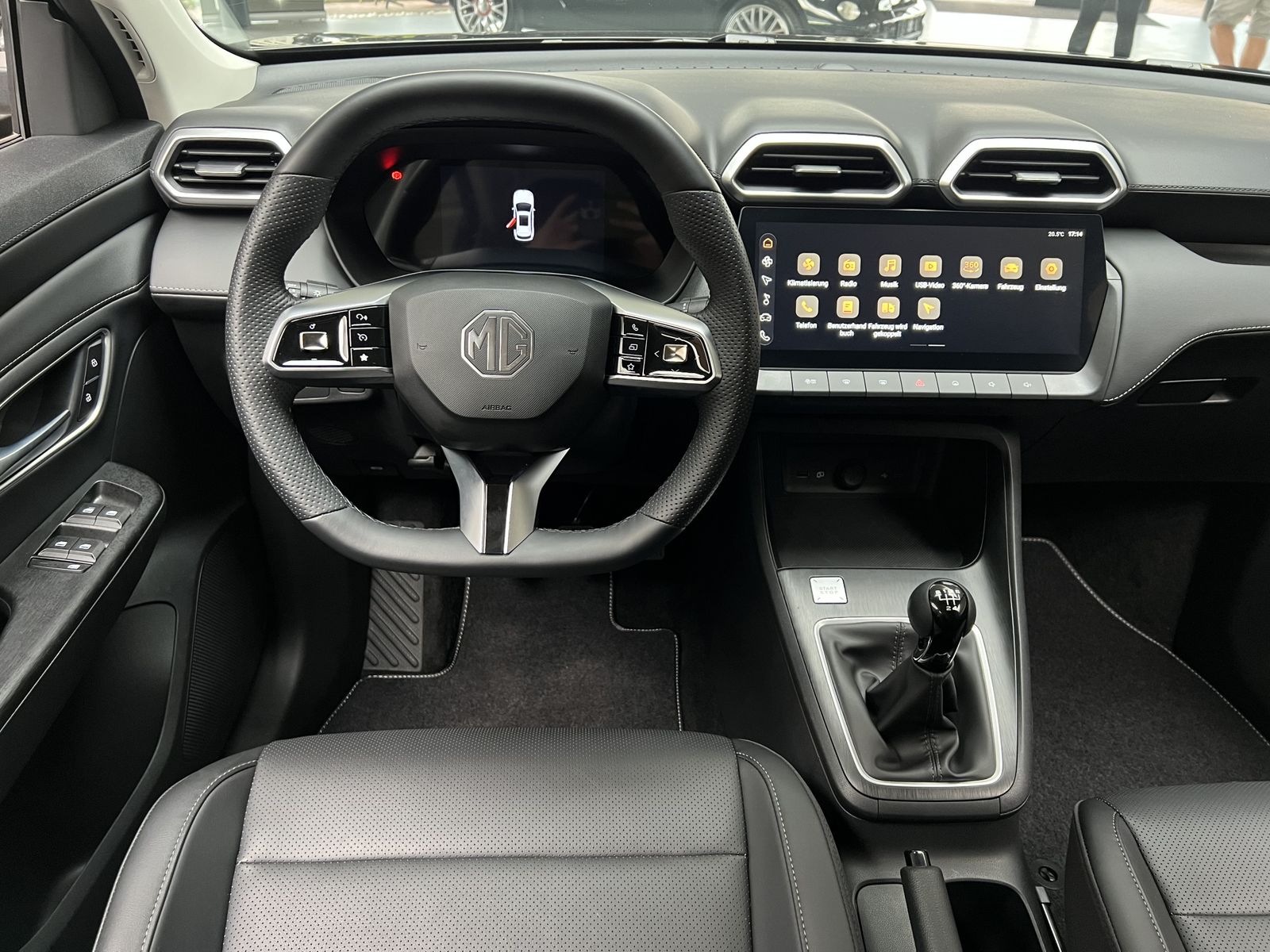 MG ZS