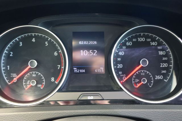 Volkswagen Golf VII Variant Highline LED Navi PanoSchiebe.