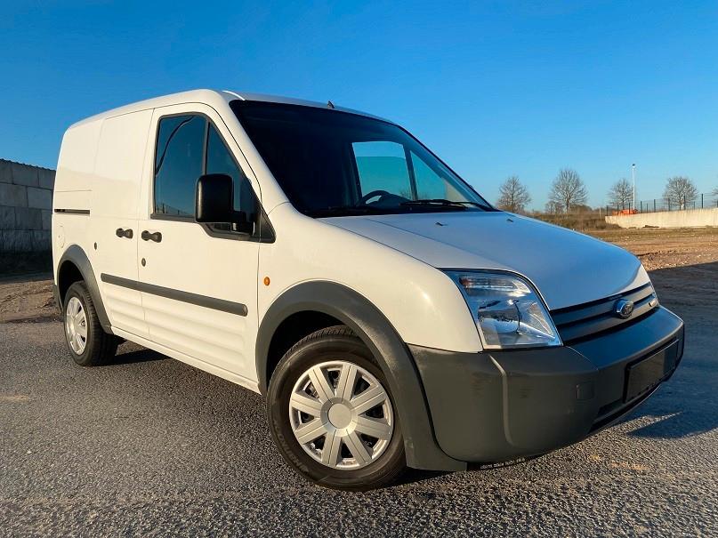 Ford Connect 1.8 TDCI HU/AU vor Übergabe neu /AHK
