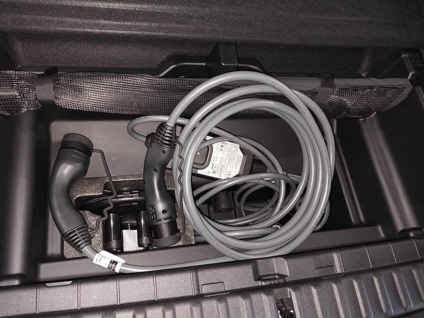 Fahrzeugeinzelansicht 10 Fahrzeugabbildung BMW iX M70 |B&W |Panoramaglasdach| Sitzbelüftung vor