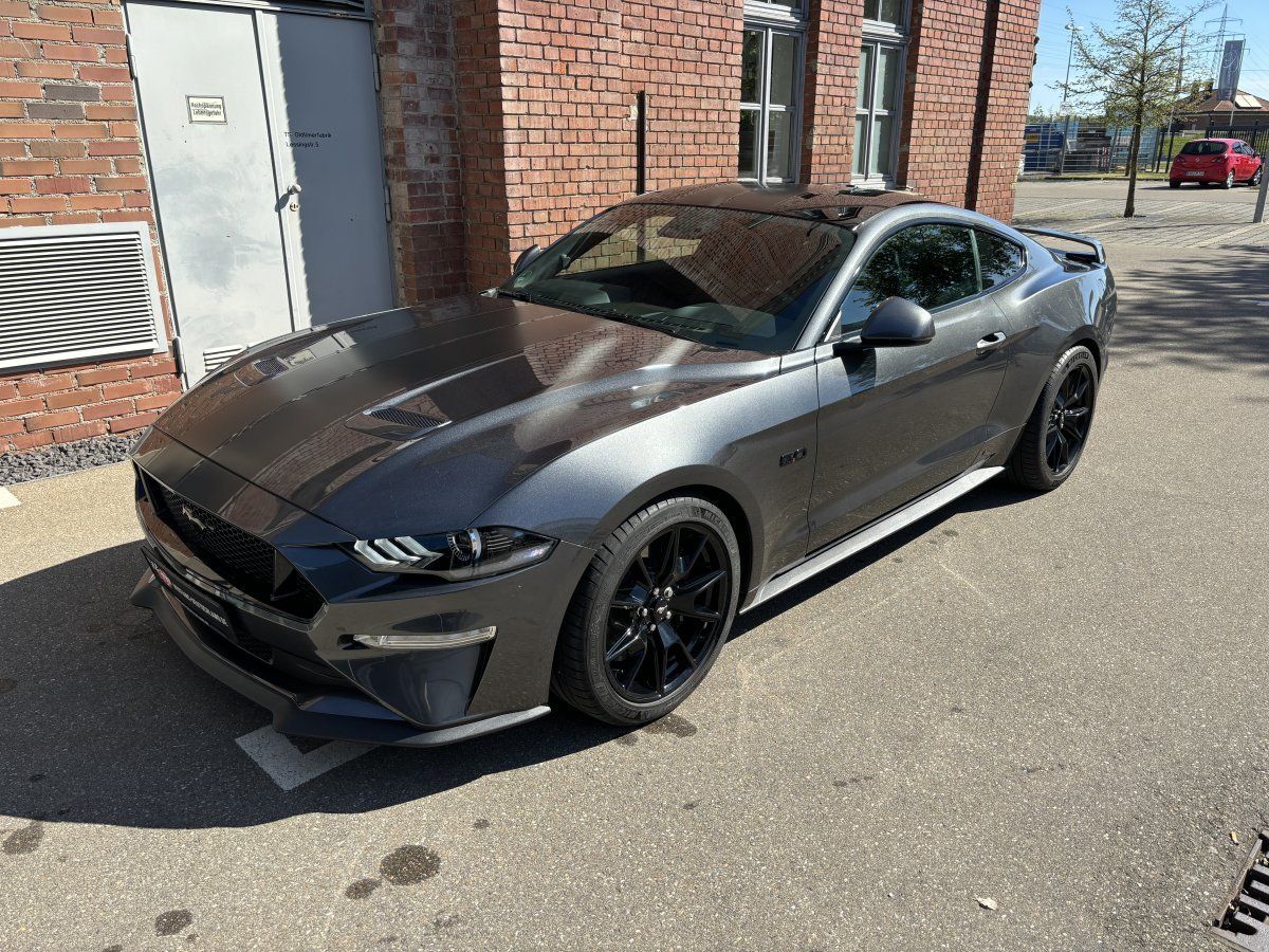 Ford Mustang (GT5.0 Fastback Magneride/COC/7Jahre Gara)