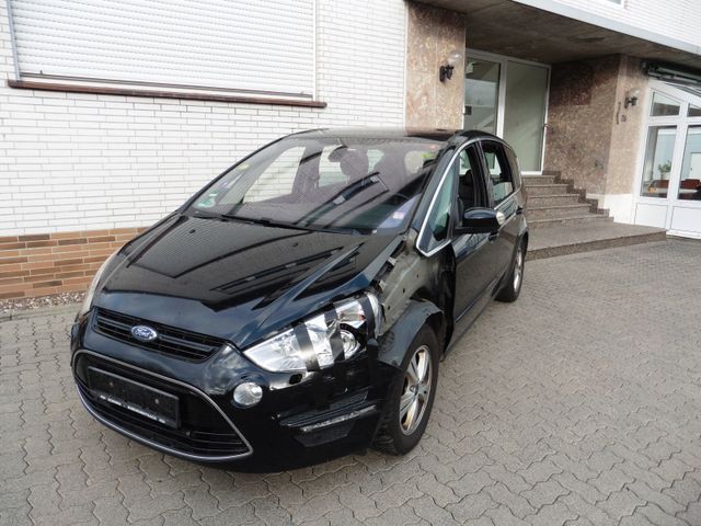 Ford S-MAX 2.0 TDCI Titanium Automatik