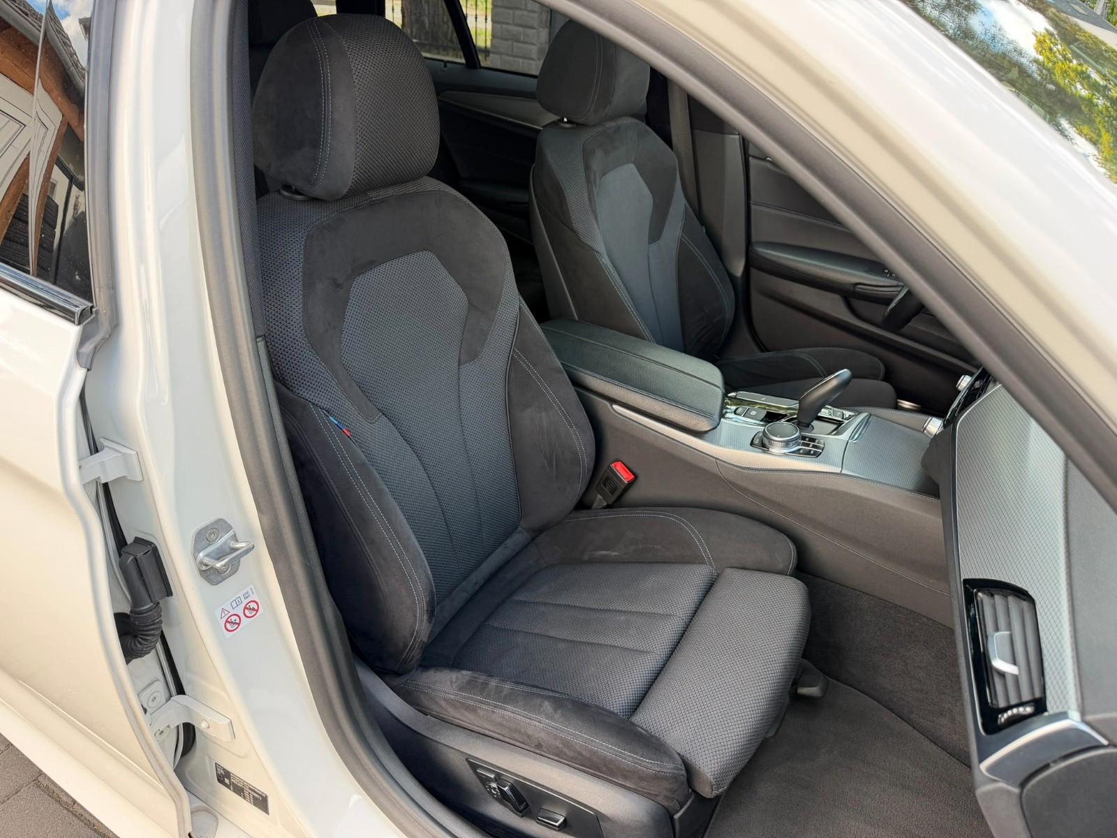 BMW 540 I X M-SPORTPAKET LED PANORAMIQUE DIGITAL COCKPIT 19 | 340 ch | 4X4 | BVA | ASSISTENZPAKET|NAVIPRO