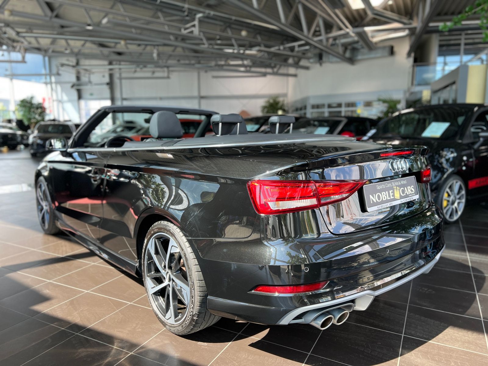 Fahrzeugabbildung Audi A3 Cabriolet 35 TFSI S line PDC XENON NAVI