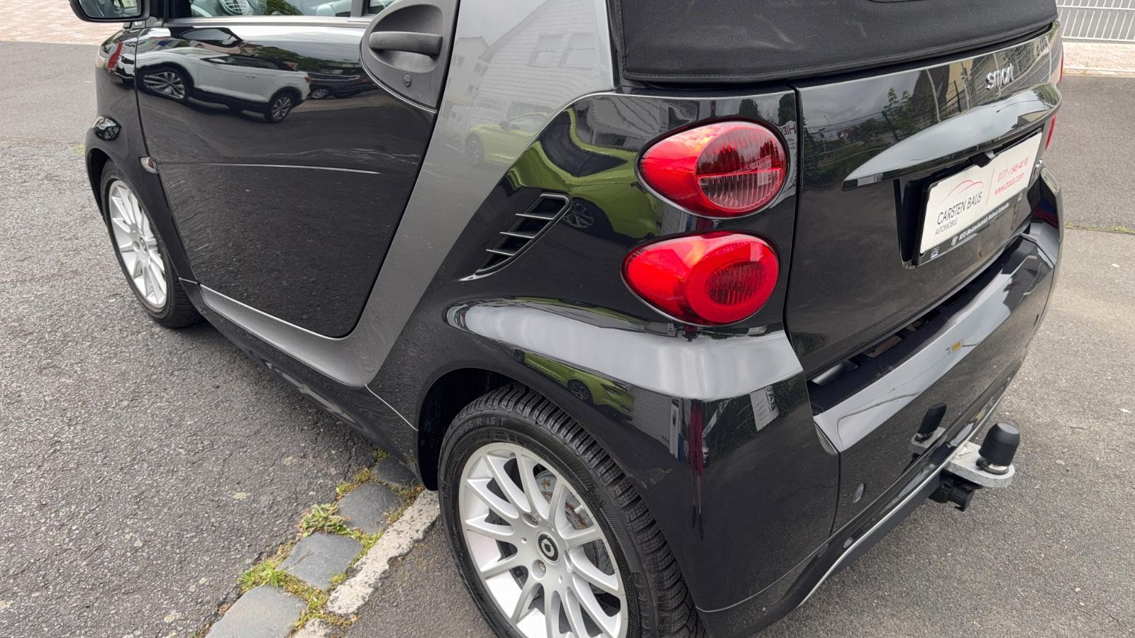 Smart fortwo cabrio  / 2 Jahre HU frei /