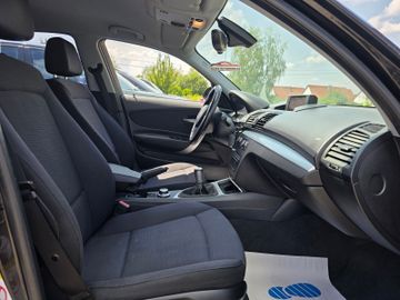 BMW 118 - 10