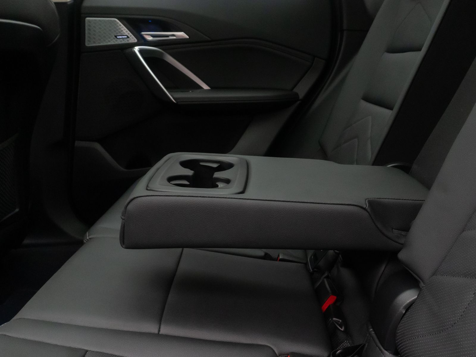 Fahrzeugabbildung BMW X1 xD20d xLine Kamera H/K AHK DAB Panorama 19"