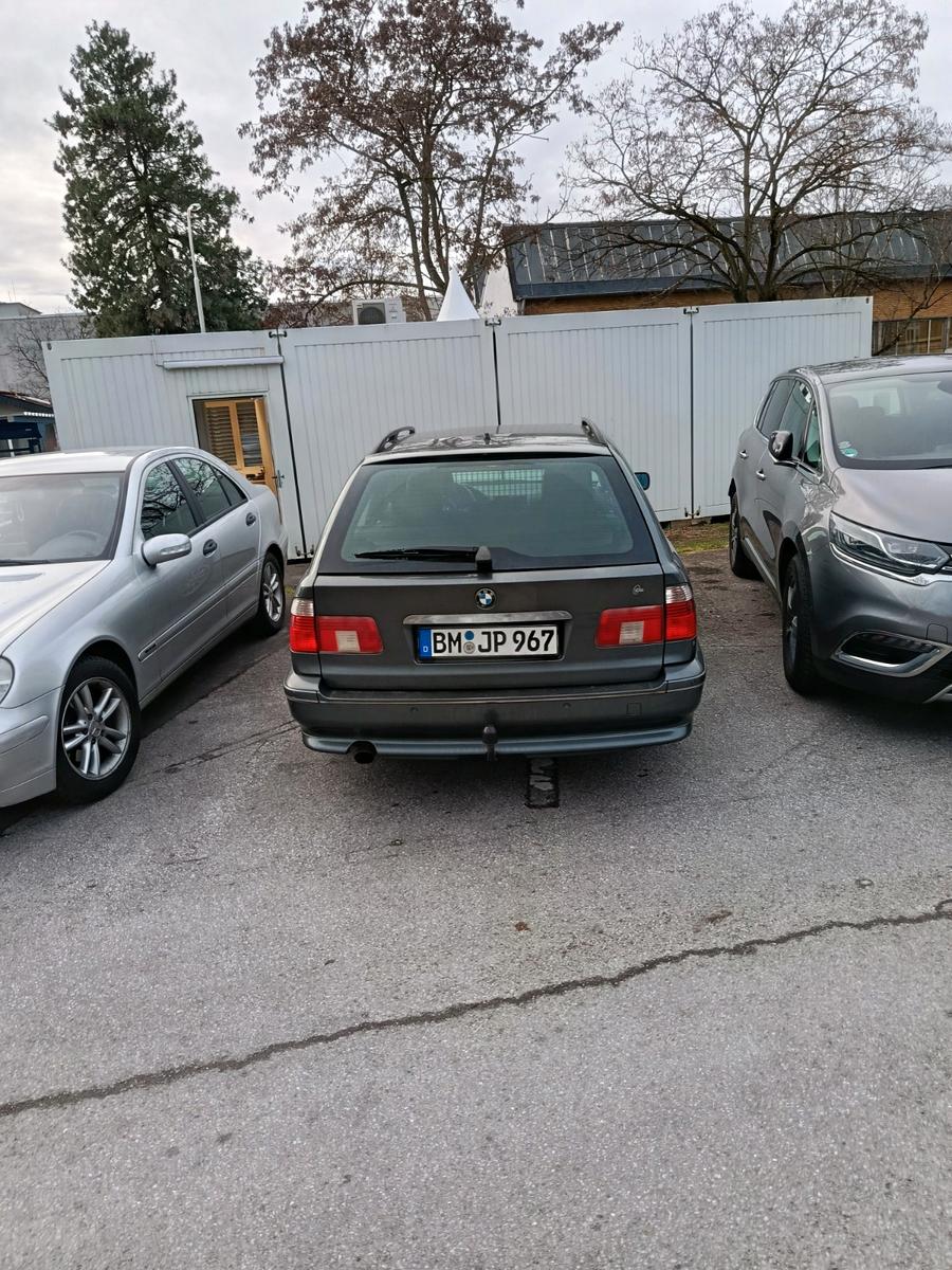 BMW 525 2004 — photo 11