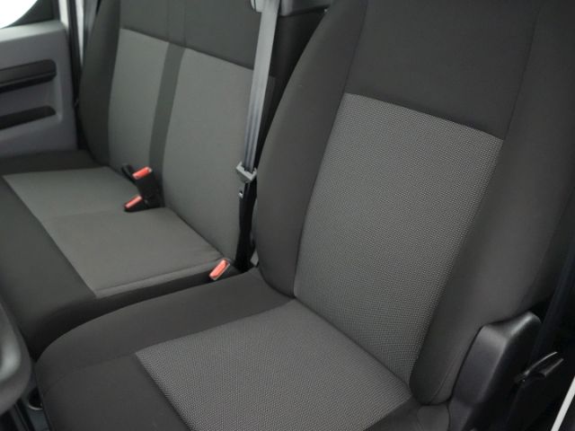 Vivaro C KOMBI M CDTI 9-SITZER+NAVI+SCHIEBETÜR R