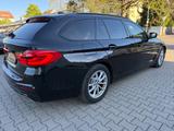 BMW 540 5 Touring 540 i xDrive Sport Line * HUD * - BMW 540 mit Benzin-Antrieb: Kombi, Automatik