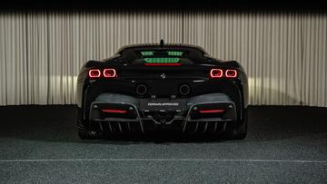 2021 Ferrari SF90 照片 7