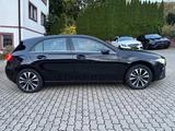 Mercedes-Benz A250e*Style*LED*T-Leder*Tempomat*17*Alu*Parktron - Mercedes-Benz A-Klasse mit Hybrid-Antrieb