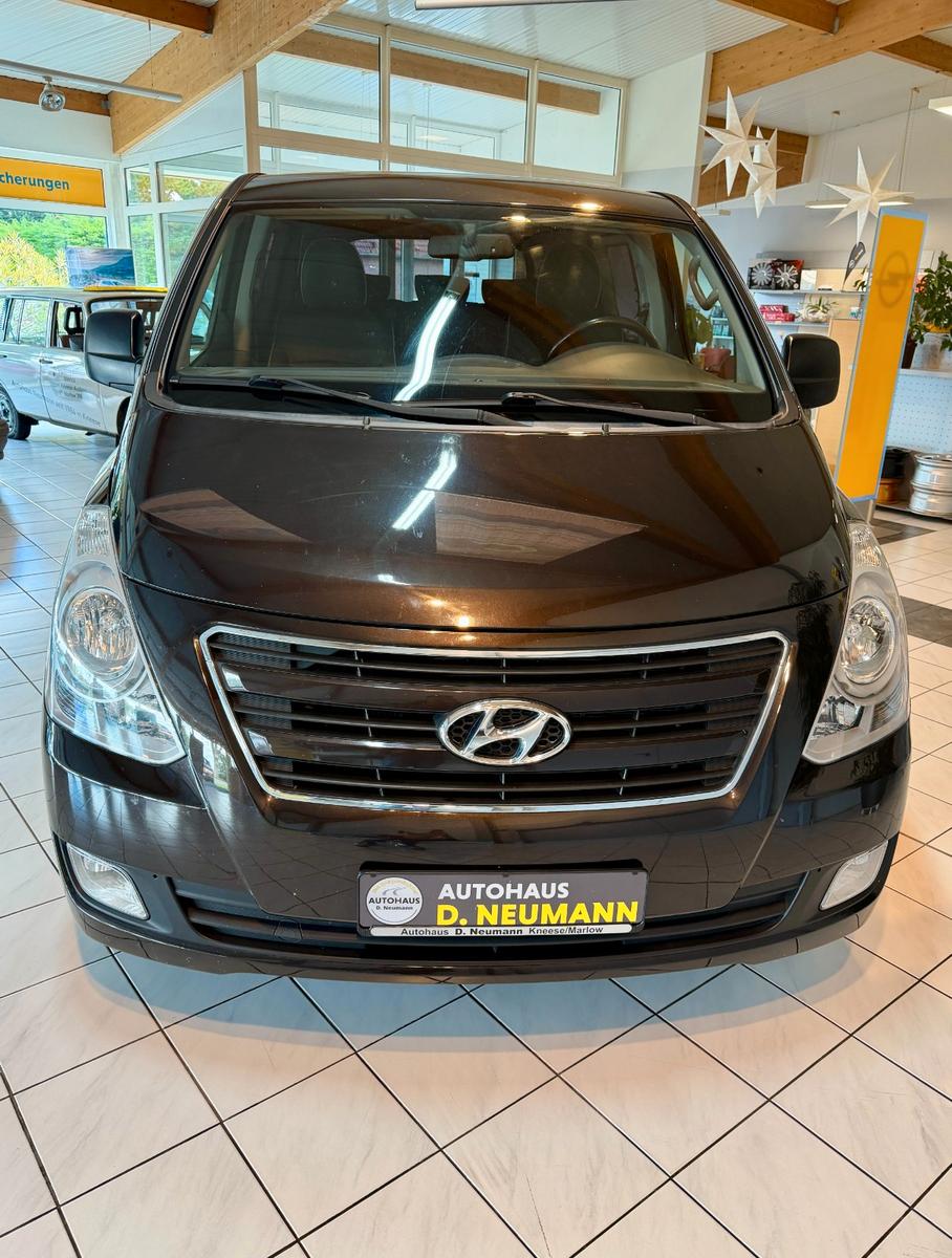 Hyundai H-1 8-Sitz.Travel Family+Leder*AHZV*Allwetter