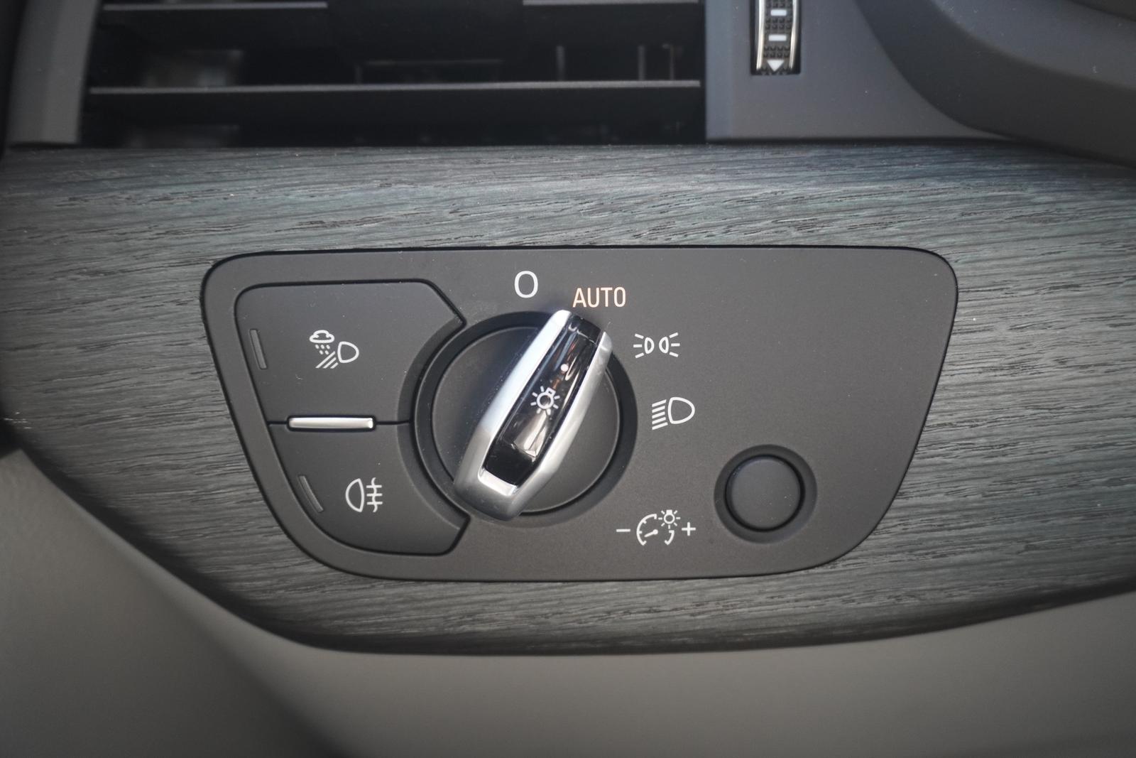 Audi A5 Coupe 2.0 TFSI S-Tronic LED Navi Leder PDC