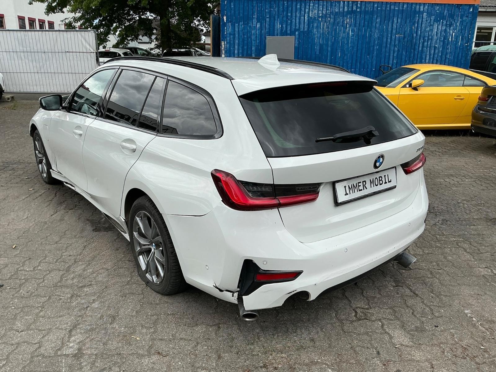 BMW 330e Touring Aut. Sport Line