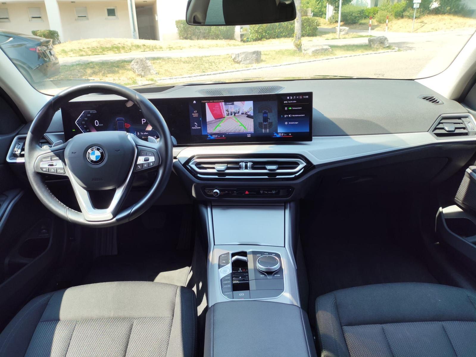 BMW 3 Series i Touring Navi HUD SHZ Totwinkel Kamera, миниатюра 7