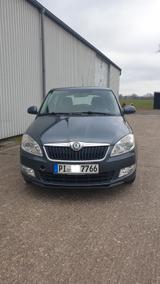 Skoda Fabia 1.6l TDI TÜV NEU AT Motor 77kW AHK Eleganc