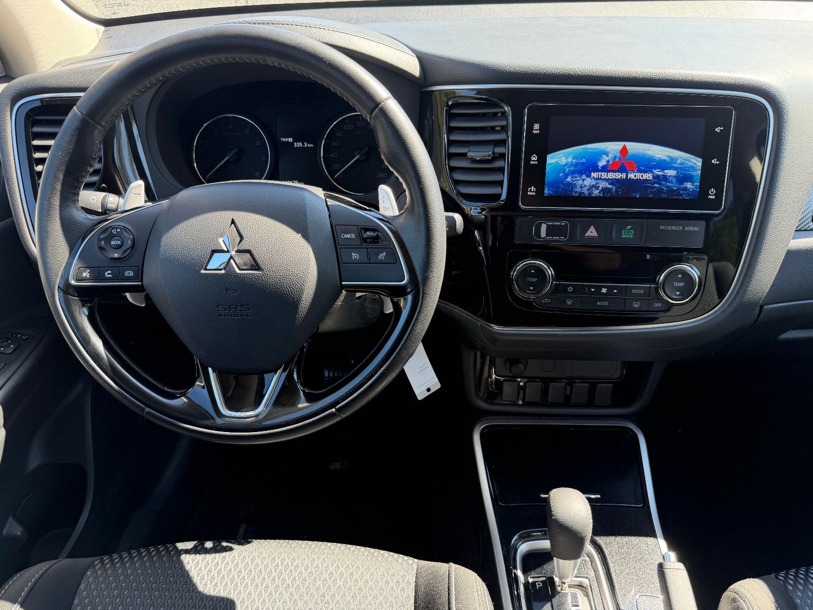 MITSUBISHI Outlander 2.0Edition 100 2WD KAMERA/TEMPO/1.HAND – Foto 14