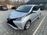 Toyota Aygo X-Play Touch 1.0 mit Rückfahrk... - Toyota: Aygo Toyot