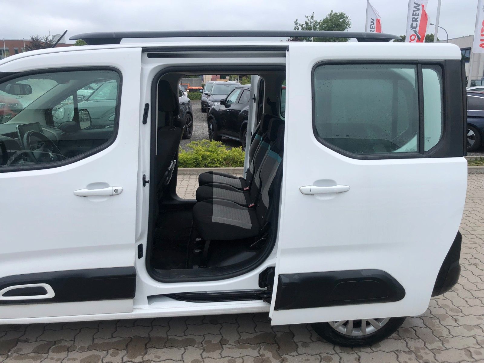 Fahrzeugabbildung Citroën Berlingo Feel M