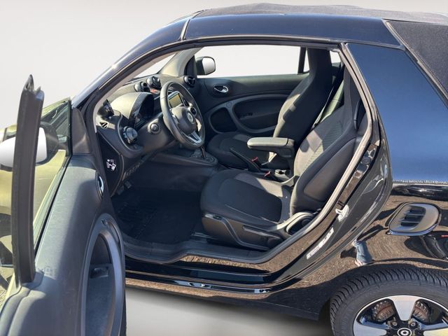 Smart fortwo cabrio EQ passion