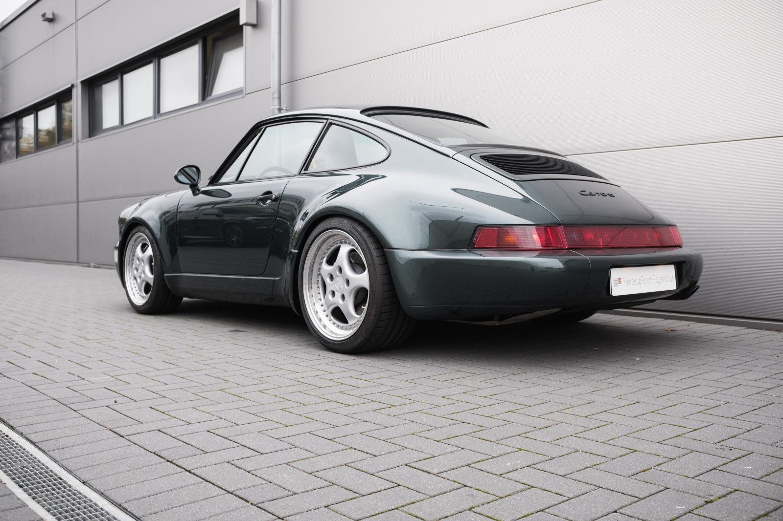 Fahrzeugabbildung Porsche 964 WTL Coupe by APCarDesign